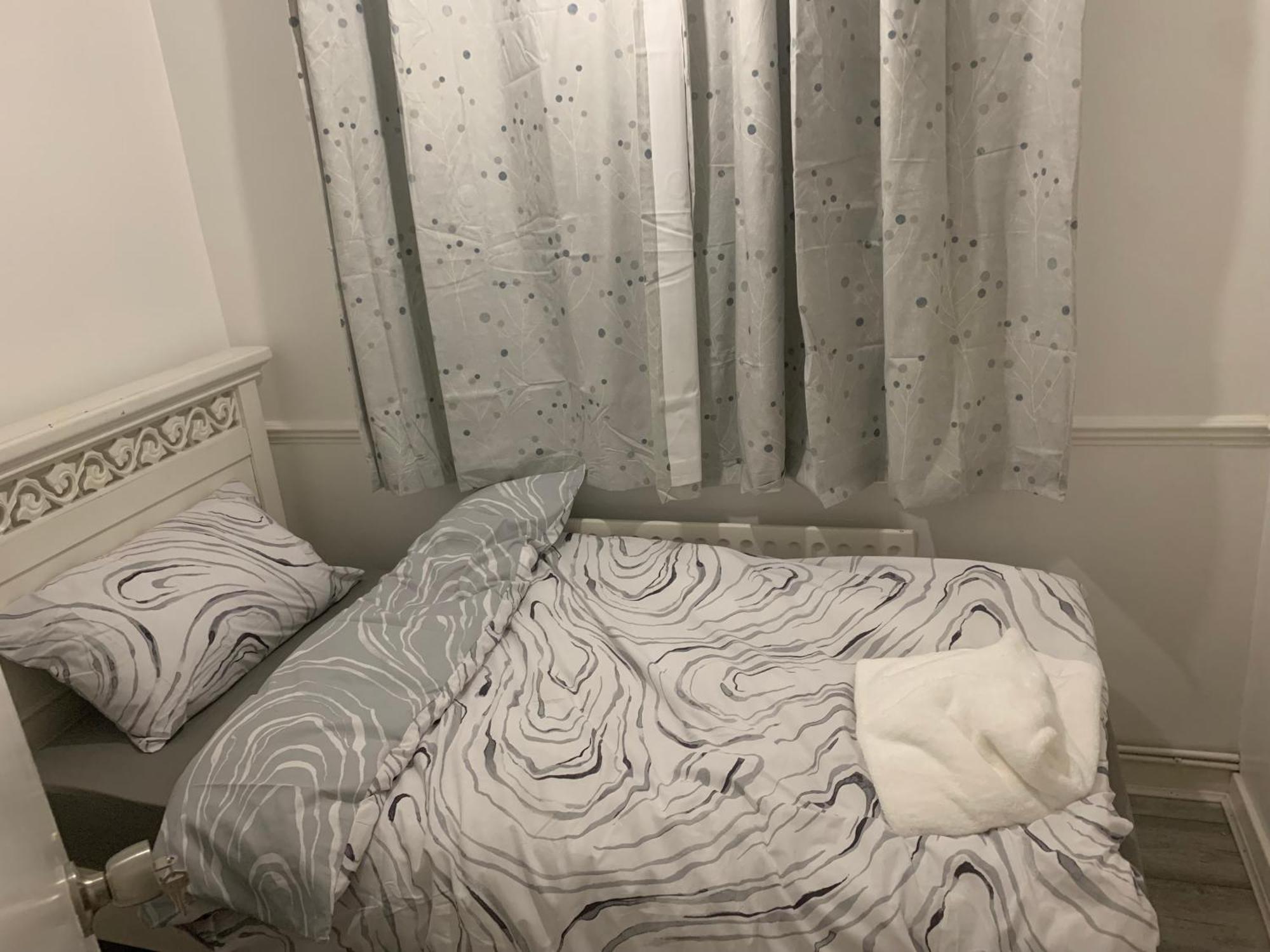 At Apex House Single Room Horndon-on-the-Hill Kültér fotó