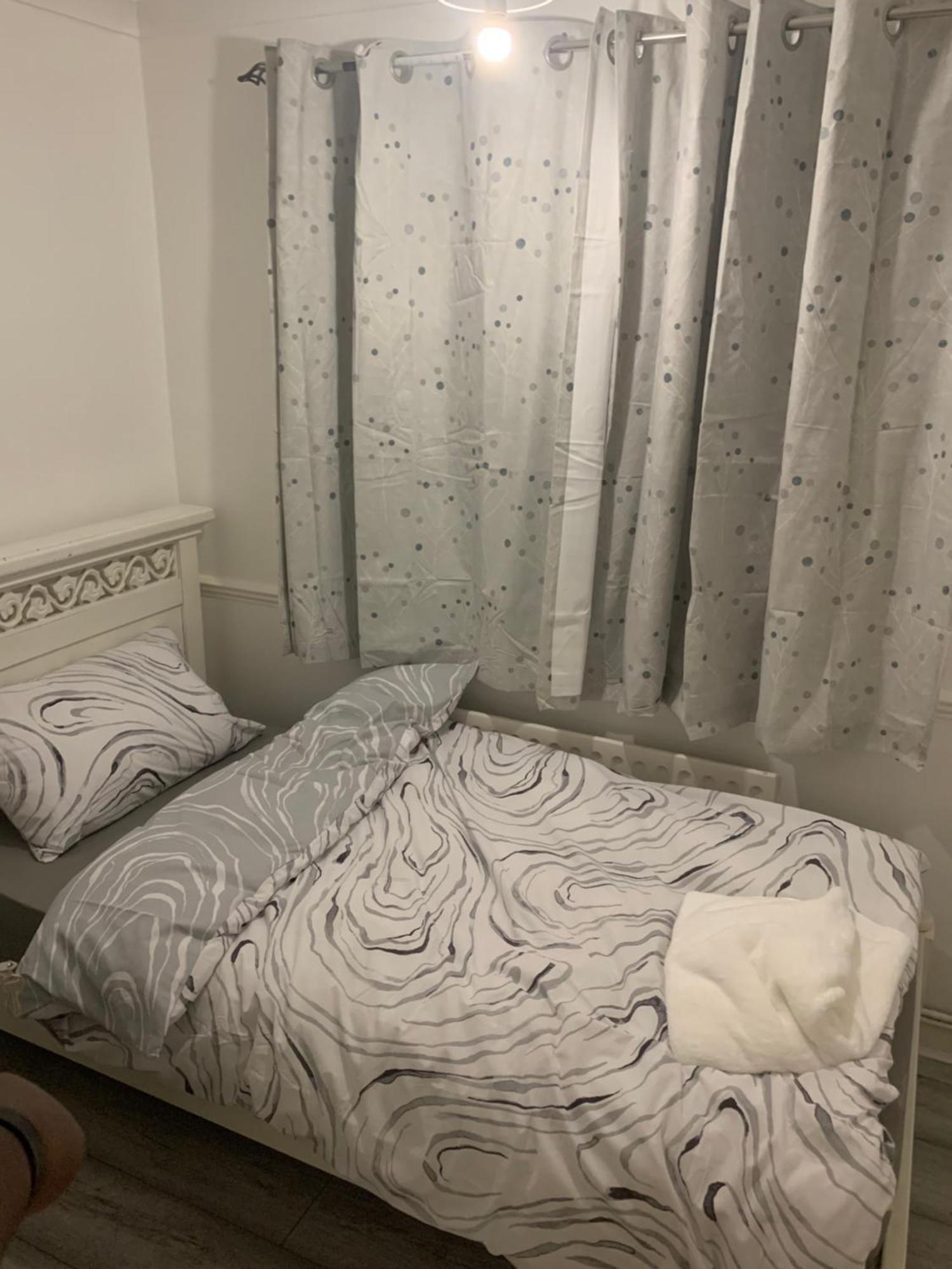 At Apex House Single Room Horndon-on-the-Hill Kültér fotó